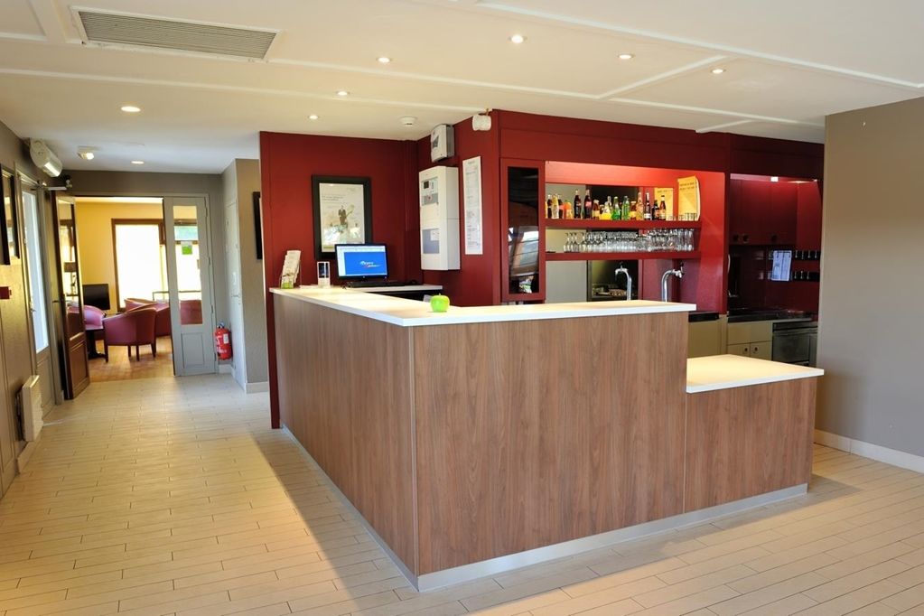 Campanile Clermont-Ferrand ~ Thiers Hotell Restaurang bild